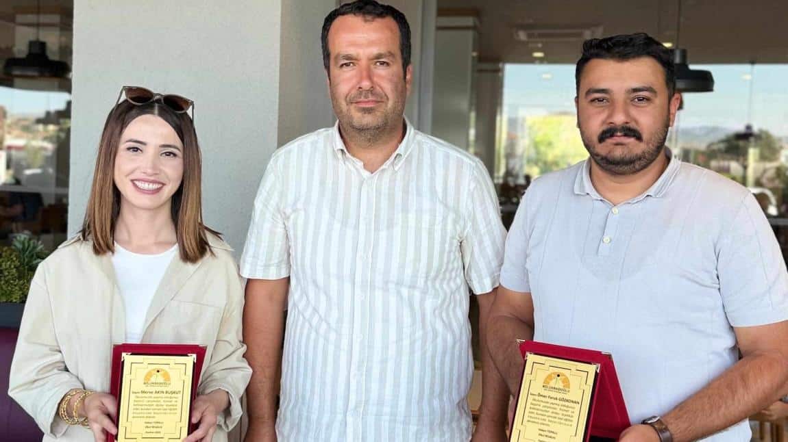 OKULUMUZUN İL İÇİ VE İL DIŞI TAYİN OLAN ÖĞRETMENLERİMİZE VEDA YEMEĞİ DÜZENLENDİ.